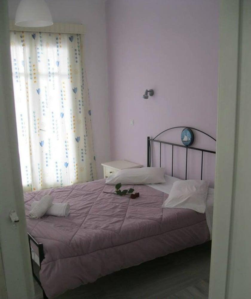 Very-Kokkos Pension 2 Naxos City المظهر الخارجي الصورة