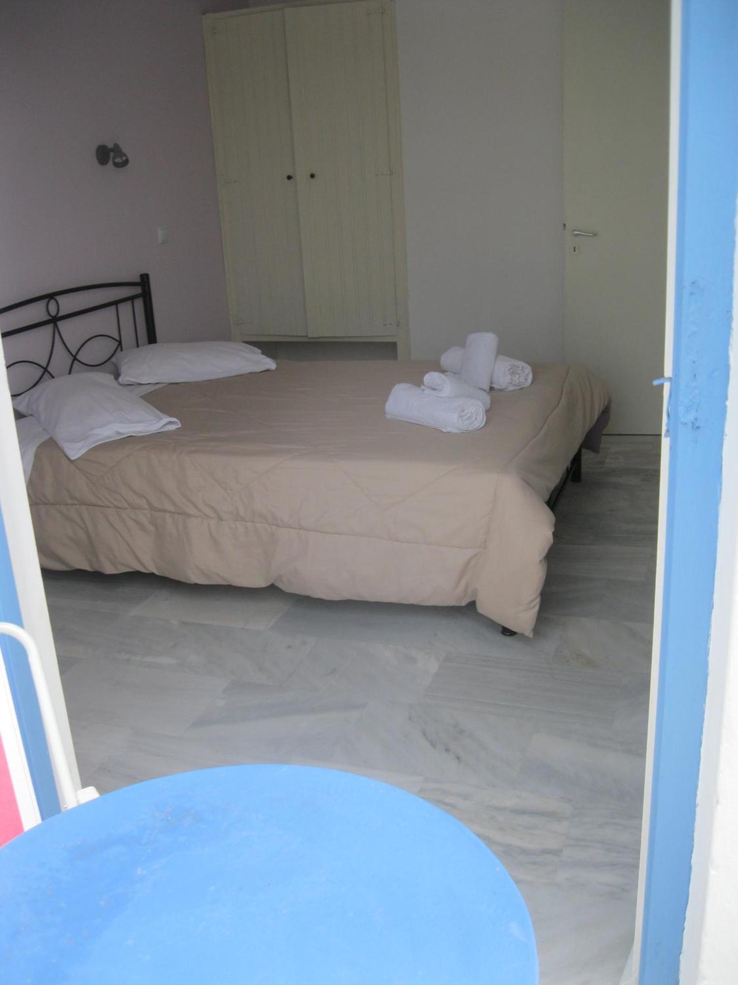 Very-Kokkos Pension 2 Naxos City الغرفة الصورة