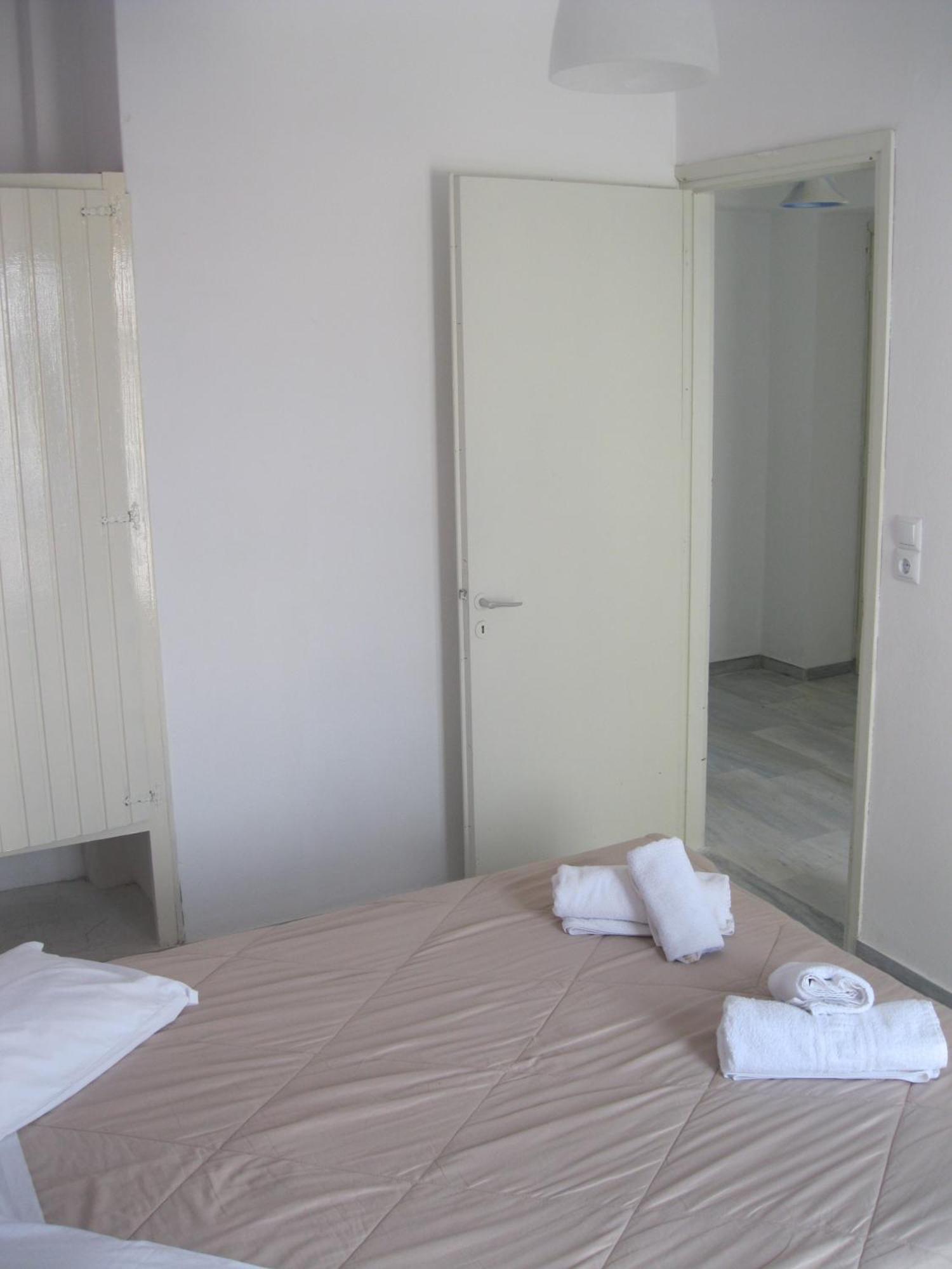 Very-Kokkos Pension 2 Naxos City الغرفة الصورة
